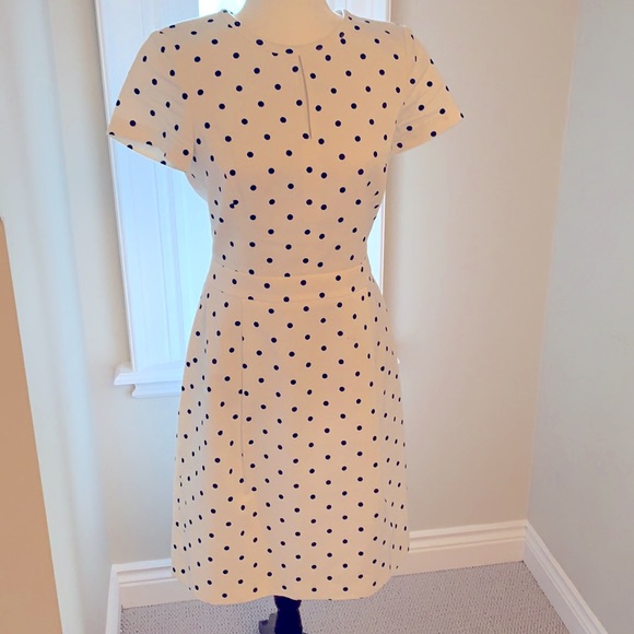 Brooks Brothers fresh summer dress. - Picture 1 of 4